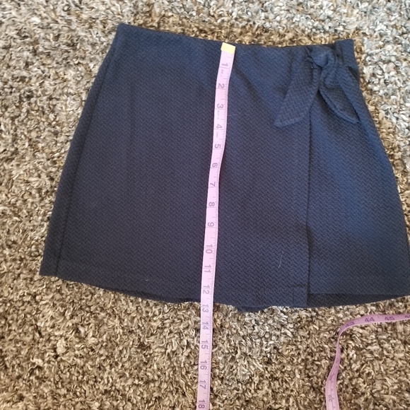 Used ribbed navy skort - Picture 3 of 4